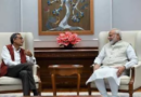 अभिजीत बनर्जी ने प्रधानमंत्री नरेंद्र मोदी से की मुलाकात