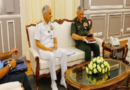 रक्षामंत्री राजनाथ सिंह ने सेना प्रमुख, नेवी चीफ और वायुसेना चीफ के साथ की बैठक