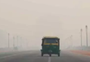 दिल्ली-एनसीआर की हवा फिर हुई जहरीली, दिखी स्मॉग की चादर