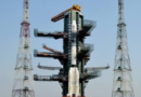 इसरो ने की उपग्रह आरआइएसएटी-2बीआर1 की लॉन्चिंग